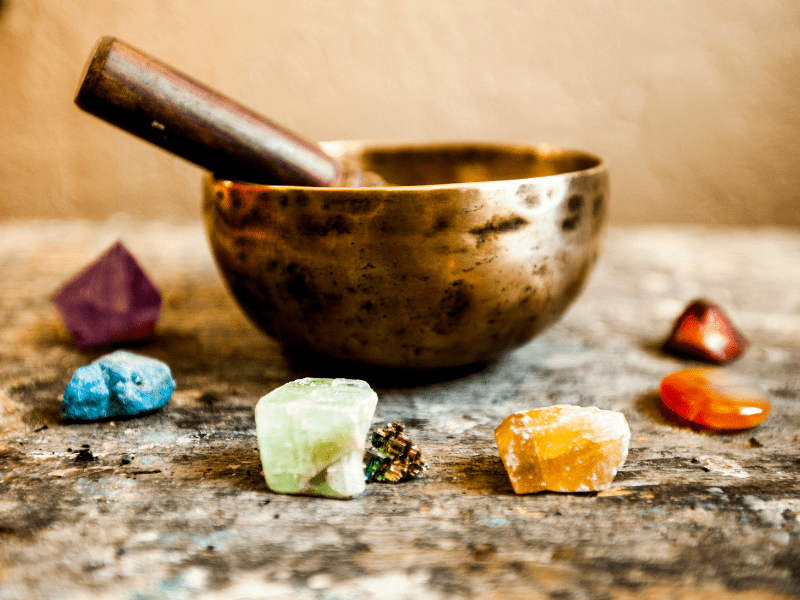 sacral chakra healing crystals